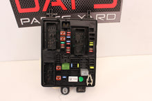 2014 Chevrolet SS Sedan Rear Fuse Box Relay OEM - Day's Parts Yard