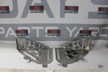 2017 Chevy Corvette Grand Sport 2LT Fuel Gas Tank Heat Skid Plate Shield 84128411 84128413 OEM