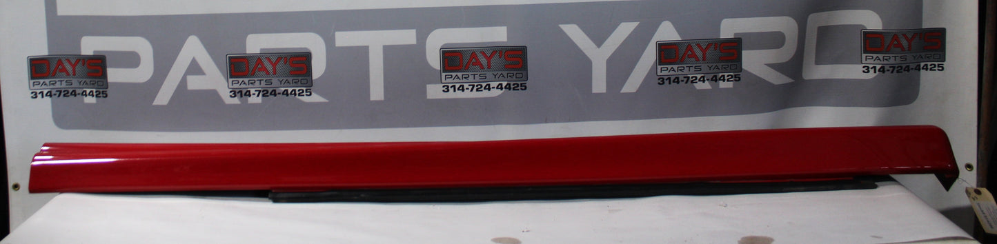 2006 Pontiac GTO LH Driver Rocker Molding Panel Red OEM - Day's Parts Yard