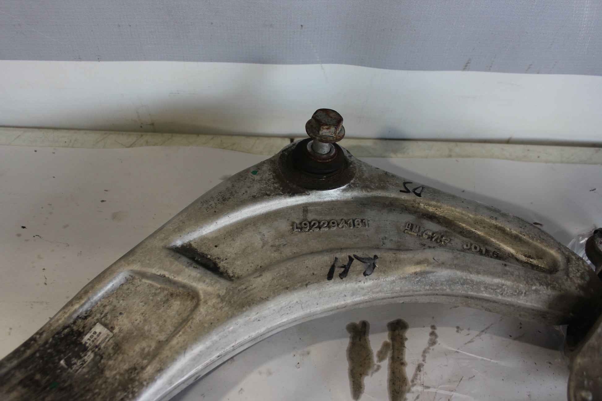 2015 Chevy SS Sedan LH Driver Rear Upper Control Arm 92294161 OEM - Day's Parts Yard