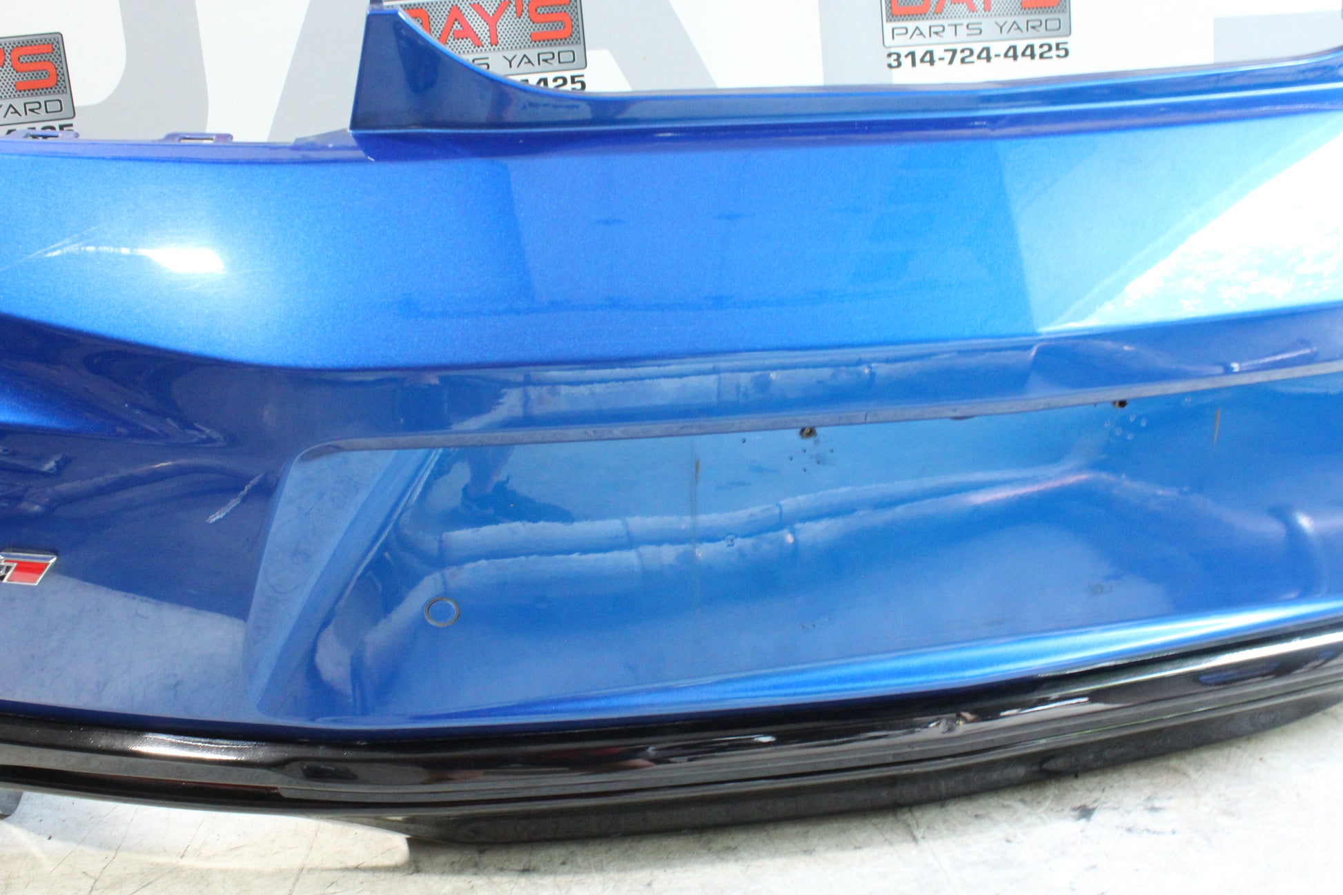 2018 Chevy Camaro ZL1 Rear Bumper Assembly w/ Sensors OEM - Day's Parts Yard