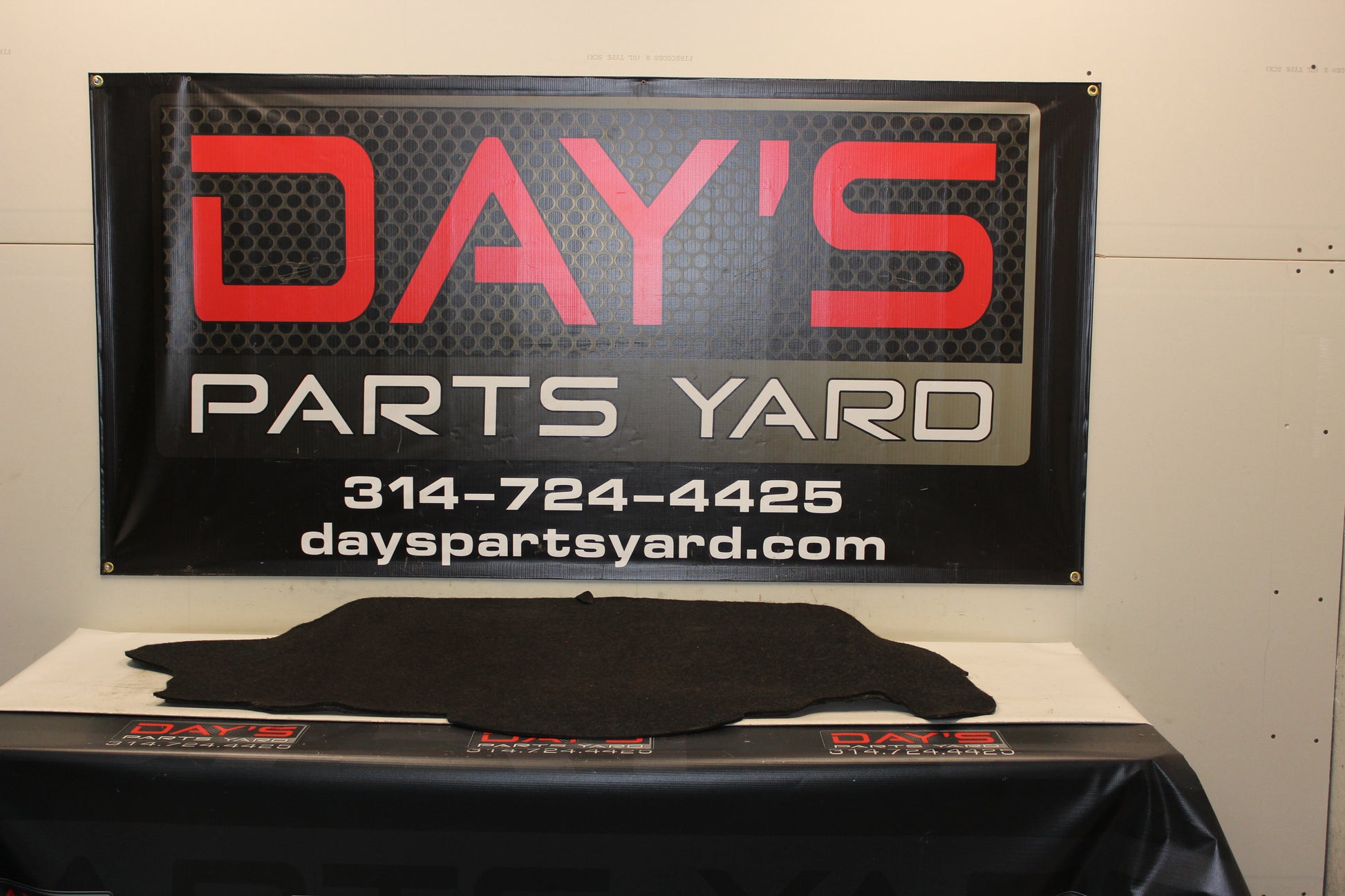 2004 Pontiac GTO Spare Tire Wheel Cover Trunk Carpet Liner 92155400 OEM - Day's Parts Yard