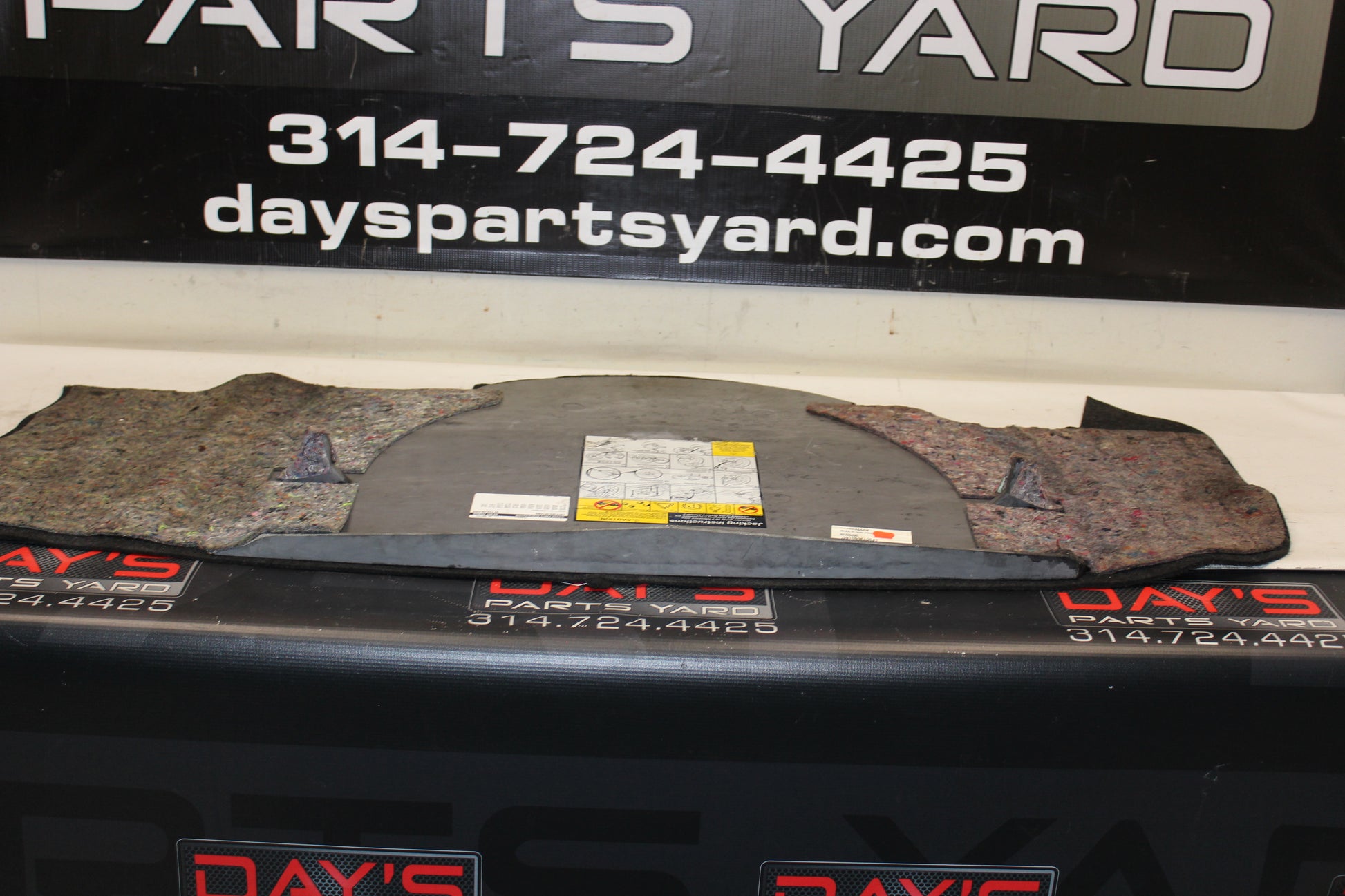2004 Pontiac GTO Spare Tire Wheel Cover Trunk Carpet Liner 92155400 OEM - Day's Parts Yard