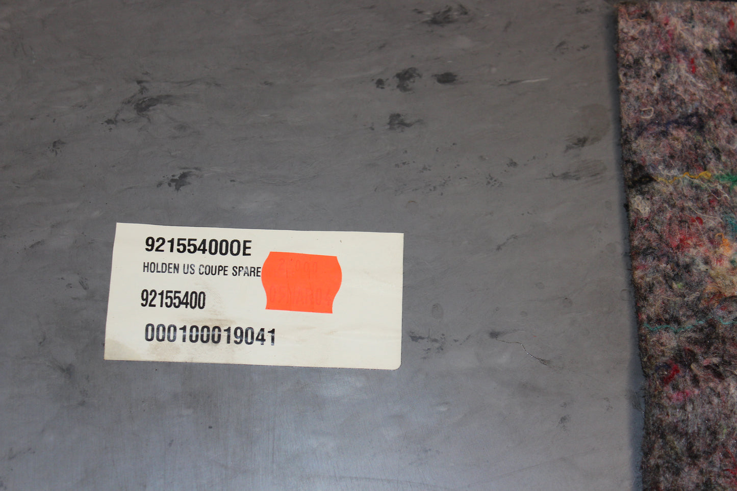 2004 Pontiac GTO Spare Tire Wheel Cover Trunk Carpet Liner 92155400 OEM - Day's Parts Yard