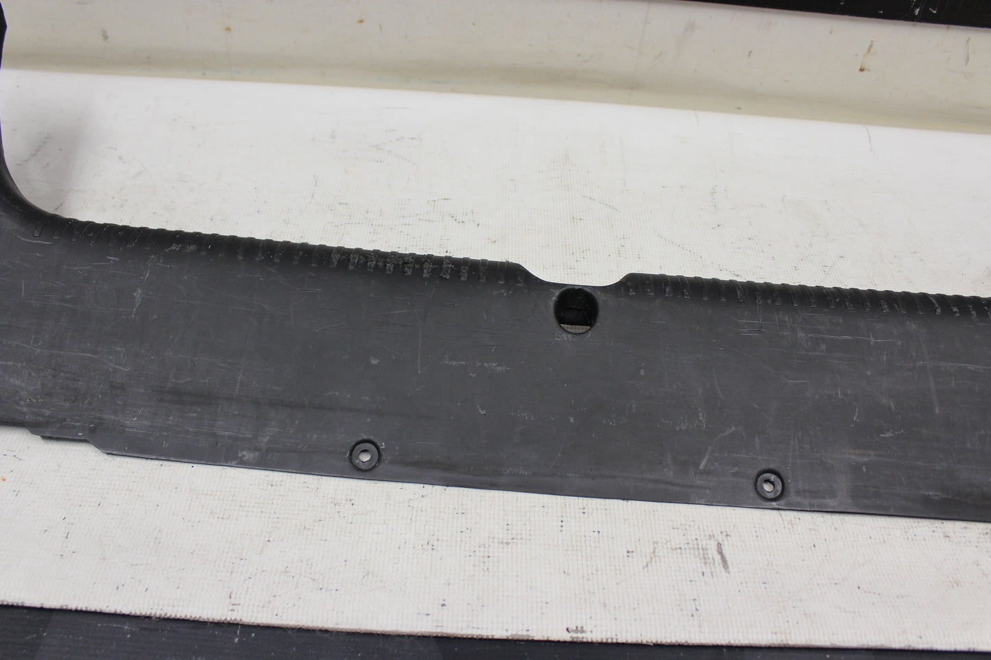 2004 Pontiac GTO Trunk Wall Plastic Cover Trim Panel 92162365 OEM - Day's Parts Yard