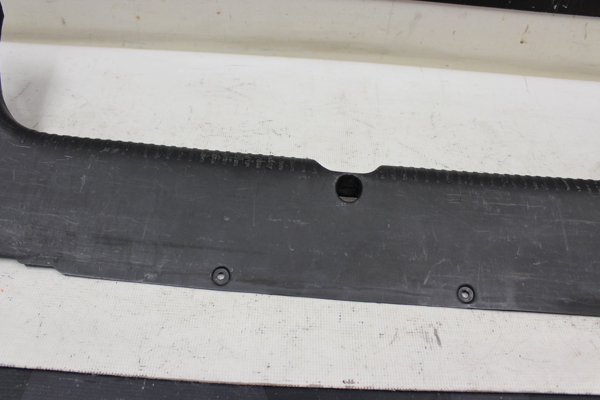 2004 Pontiac GTO Trunk Wall Plastic Cover Trim Panel 92162365 OEM - Day's Parts Yard