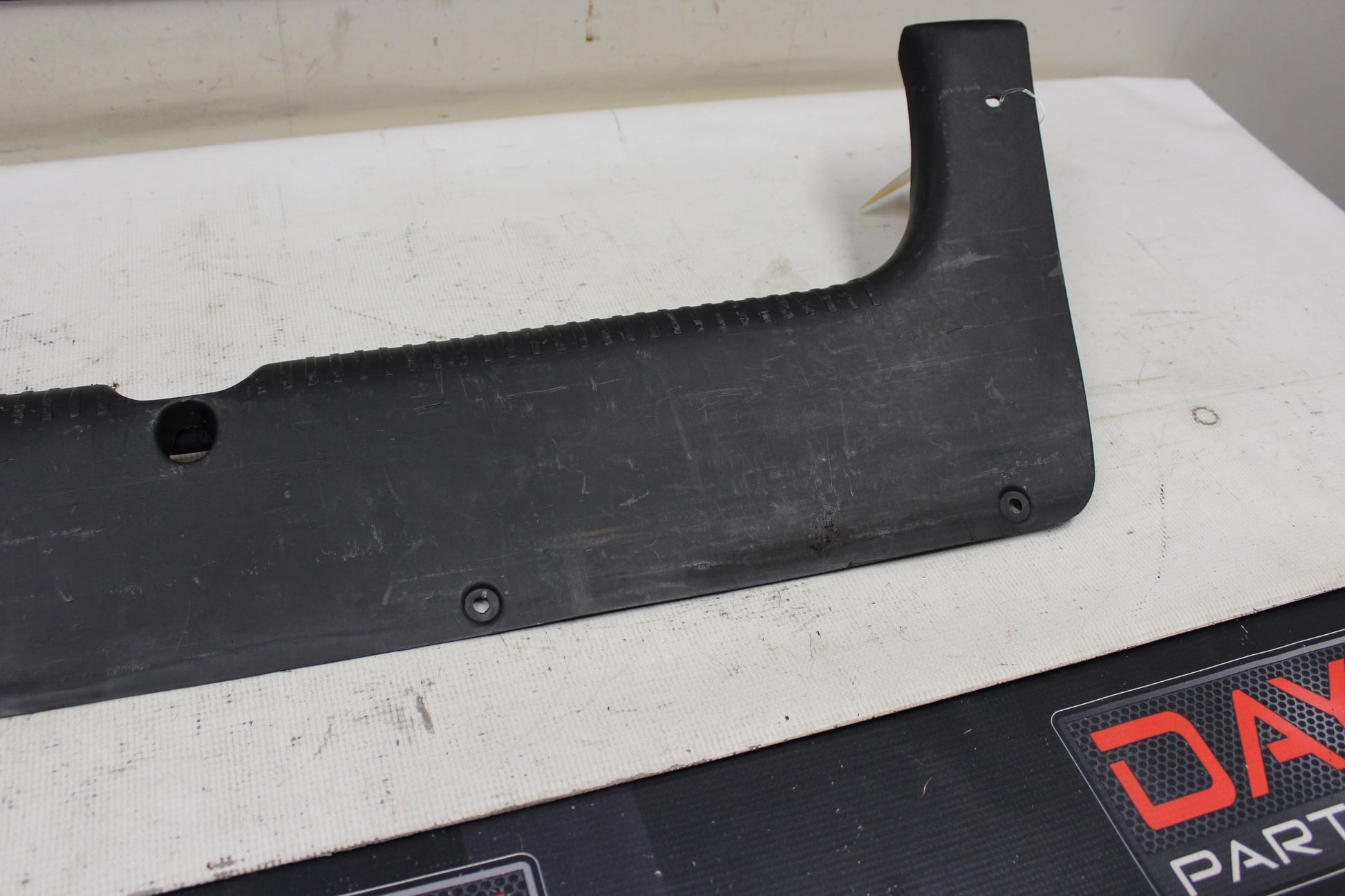 2004 Pontiac GTO Trunk Wall Plastic Cover Trim Panel 92162365 OEM - Day's Parts Yard