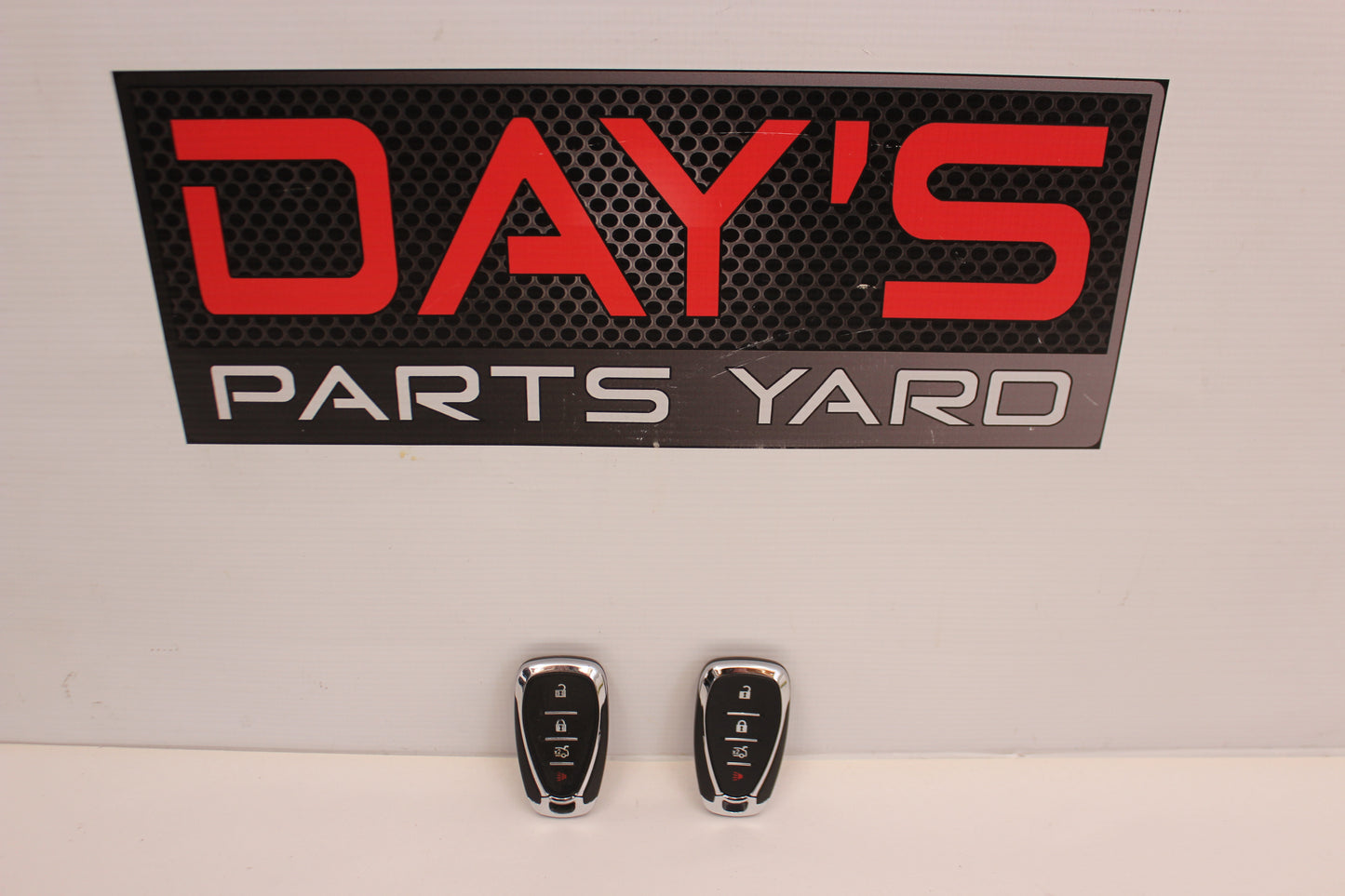 2017 Chevy Camaro SS 1LE 2 Key Fobs OEM