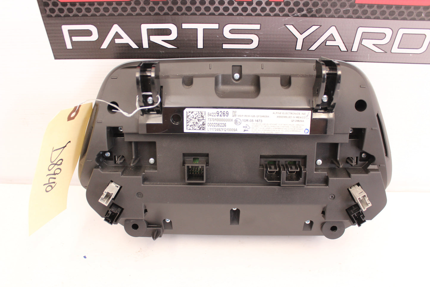 2018 Chevy Camaro ZL1 Navigation/ Radio Touch Screen Control Panel 84229269 OEM - Day's Parts Yard