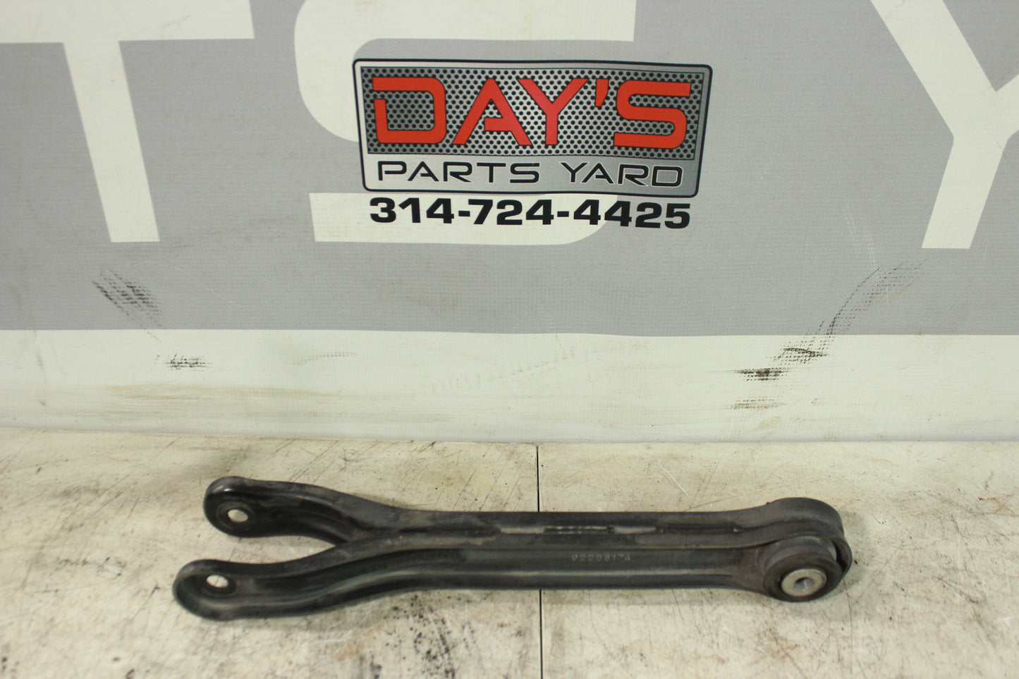 2014 Chevy SS Sedan RH Passenger Rear Suspension Trailing Control Arm 92258174 OEM - Day's Parts Yard