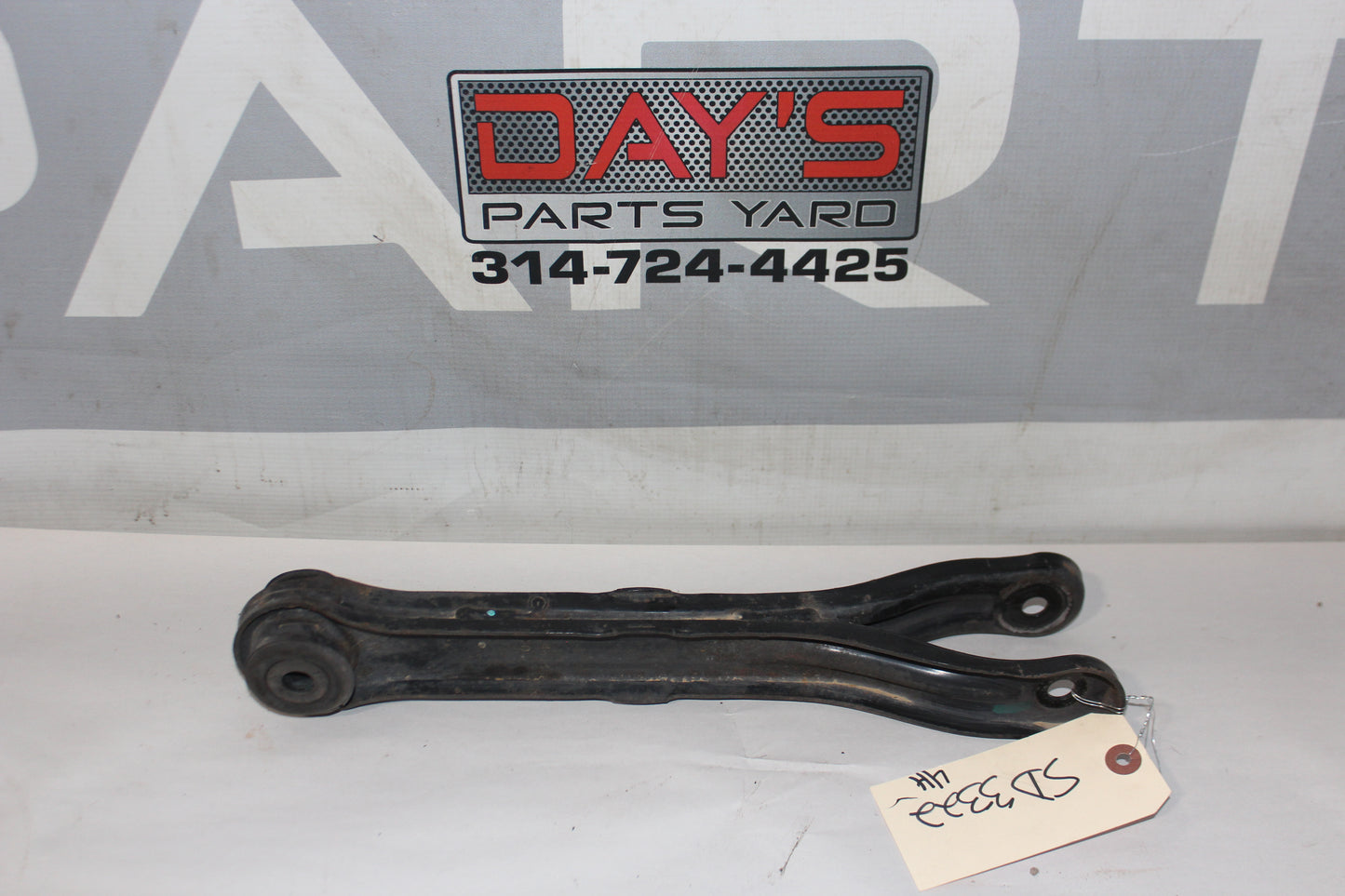 2010 Chevrolet Camaro SS LH Driver Rear Suspension  Lower Trailing  Arm OEM - Day's Parts Yard