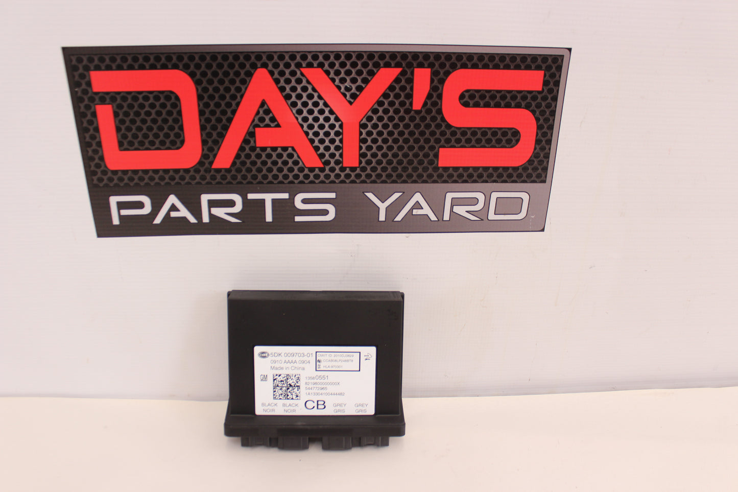 2014 Chevy SS Sedan Keyless Entry Module 13580551 OEM