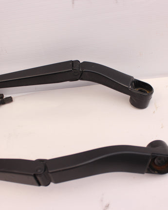 2017 Chevy Camaro SS Windshield Wiper Arms RH & LH OEM