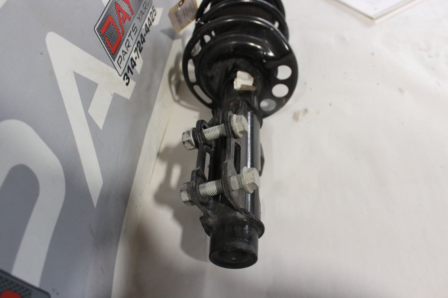 2018 Chevrolet Camaro SS Front LH Driver Front Strut OEM