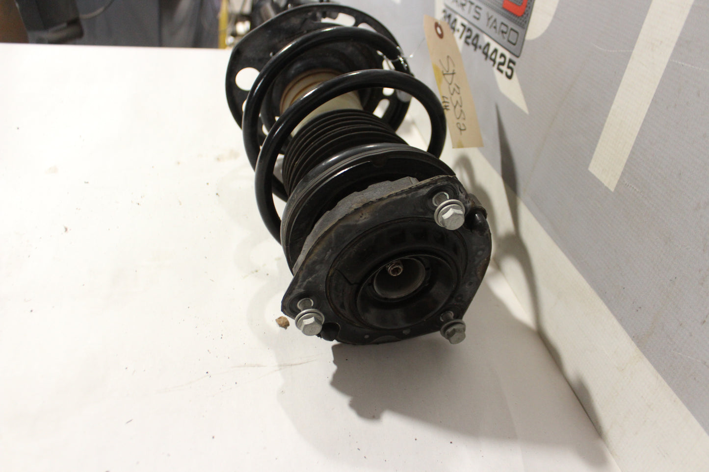 2018 Chevrolet Camaro SS Front LH Driver Front Strut OEM