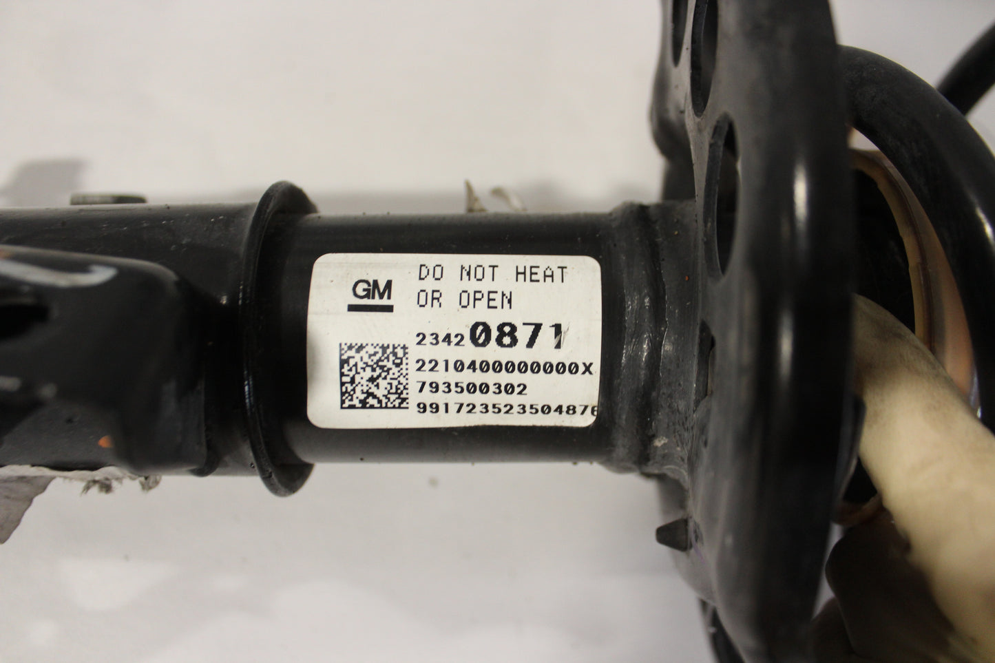 2018 Chevrolet Camaro SS Front LH Driver Front Strut OEM