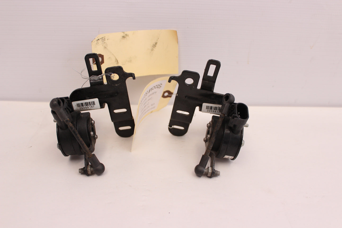 2015 Chevy Corvette Z06 RH & LH Suspension Ride Height Level Sensors 20988187 20988188 OEM