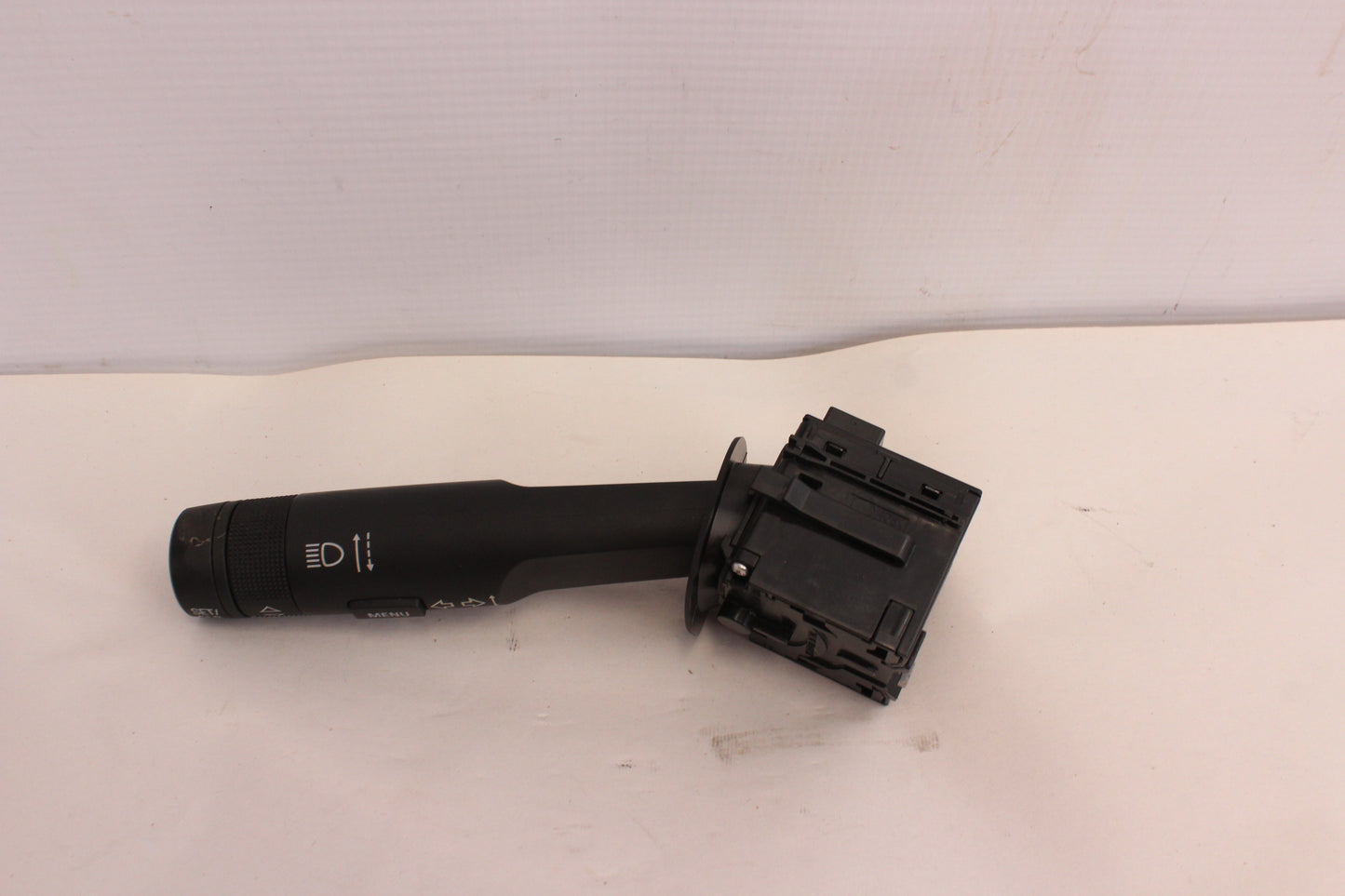 2014 Chevy SS Sedan Turn Signal Control Switch 94745683 OEM