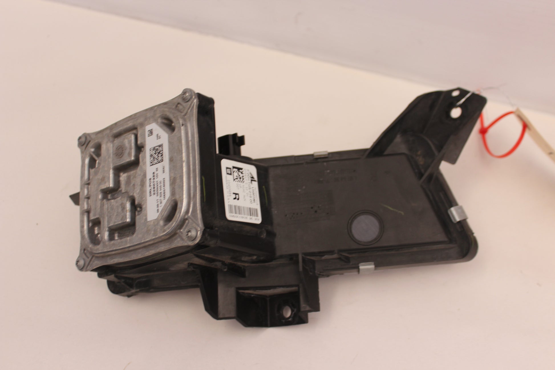 2018 Chevy Camaro SS RH & LH Fog Light w/ Ballast 23433654 22907456 OEM - Day's Parts Yard