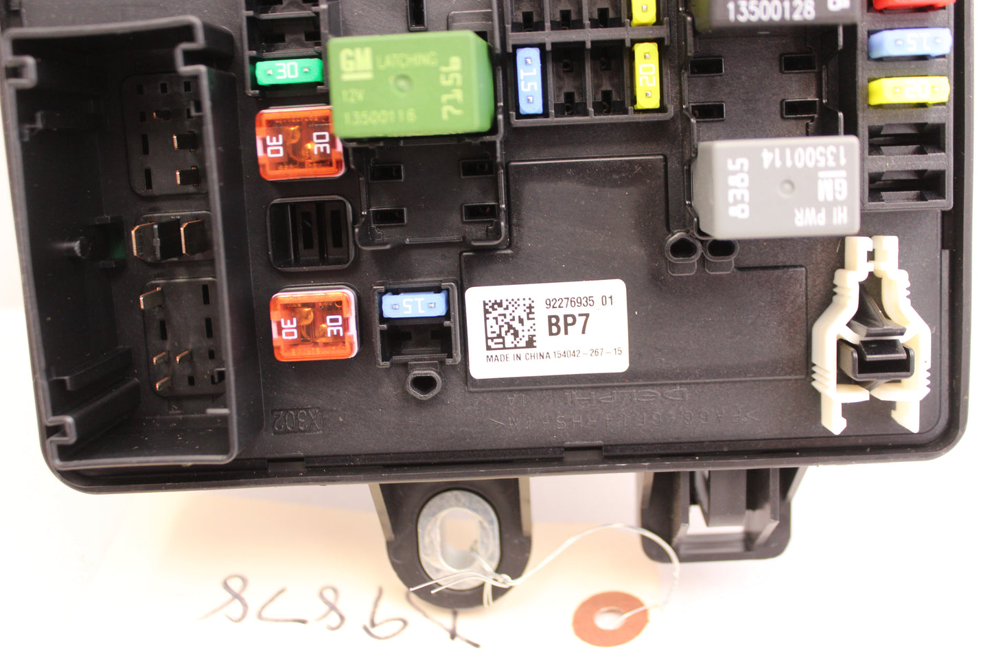 2016 Chevy SS Sedan Rear Fuse Box Relay 92276935 OEM