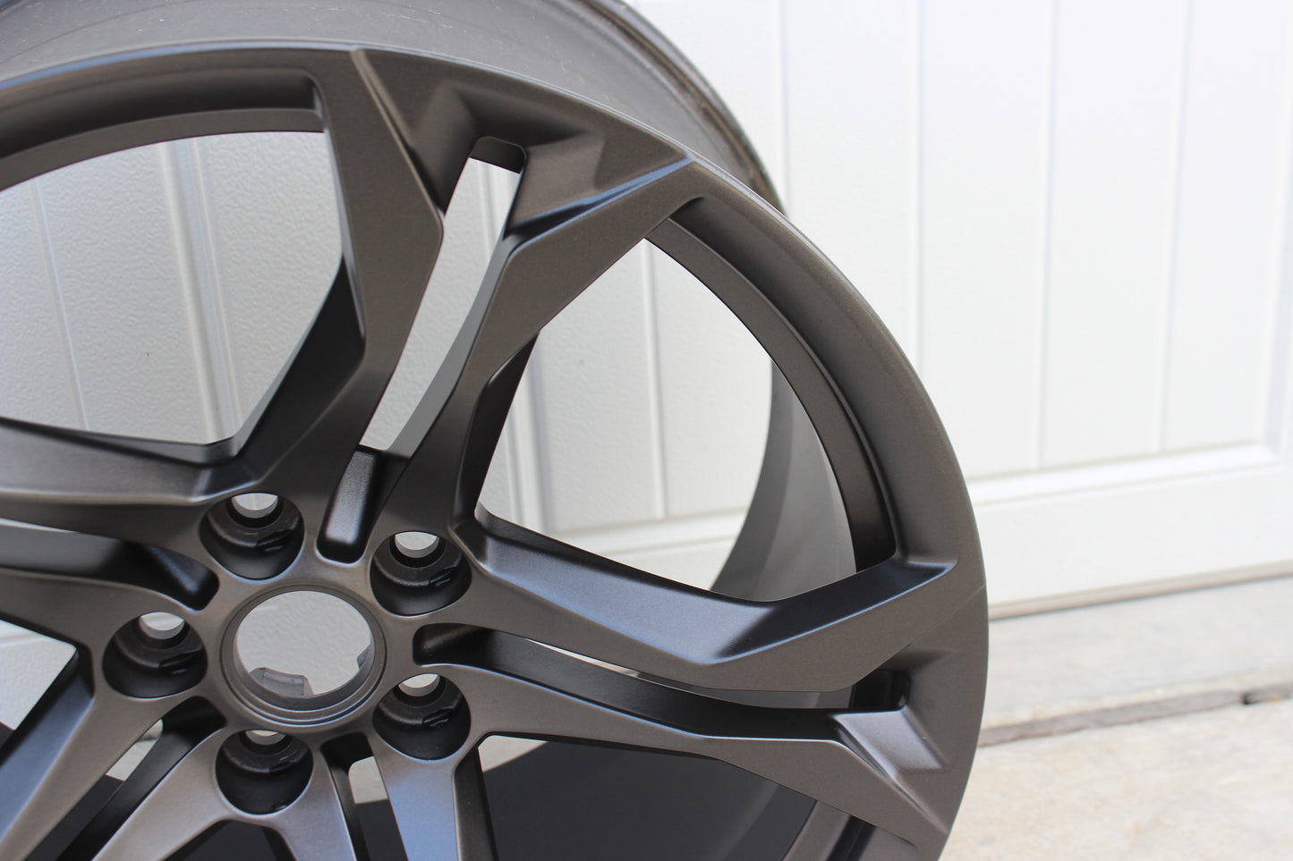 2019 Chevy Camaro SS 1LE Rear Wheel 20X11 23442884 OEM