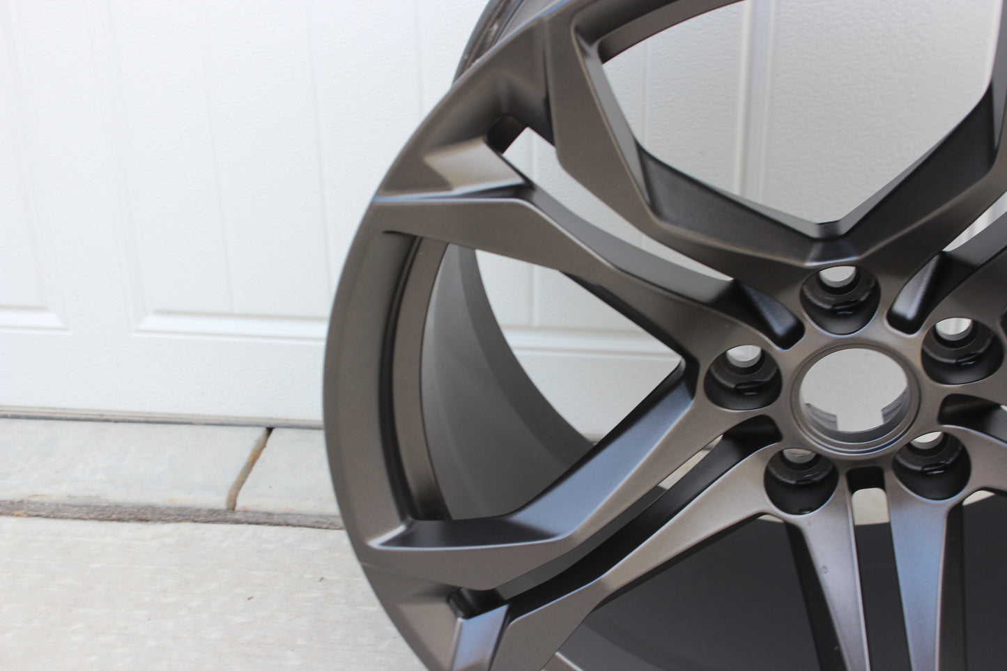 2019 Chevy Camaro SS 1LE Rear Wheel 20X11 23442884 OEM
