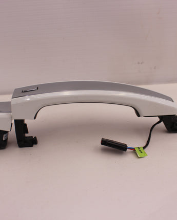 2016 Chevy SS Sedan Rear RH Passenger Exterior Door Handle White/ Chrome OEM