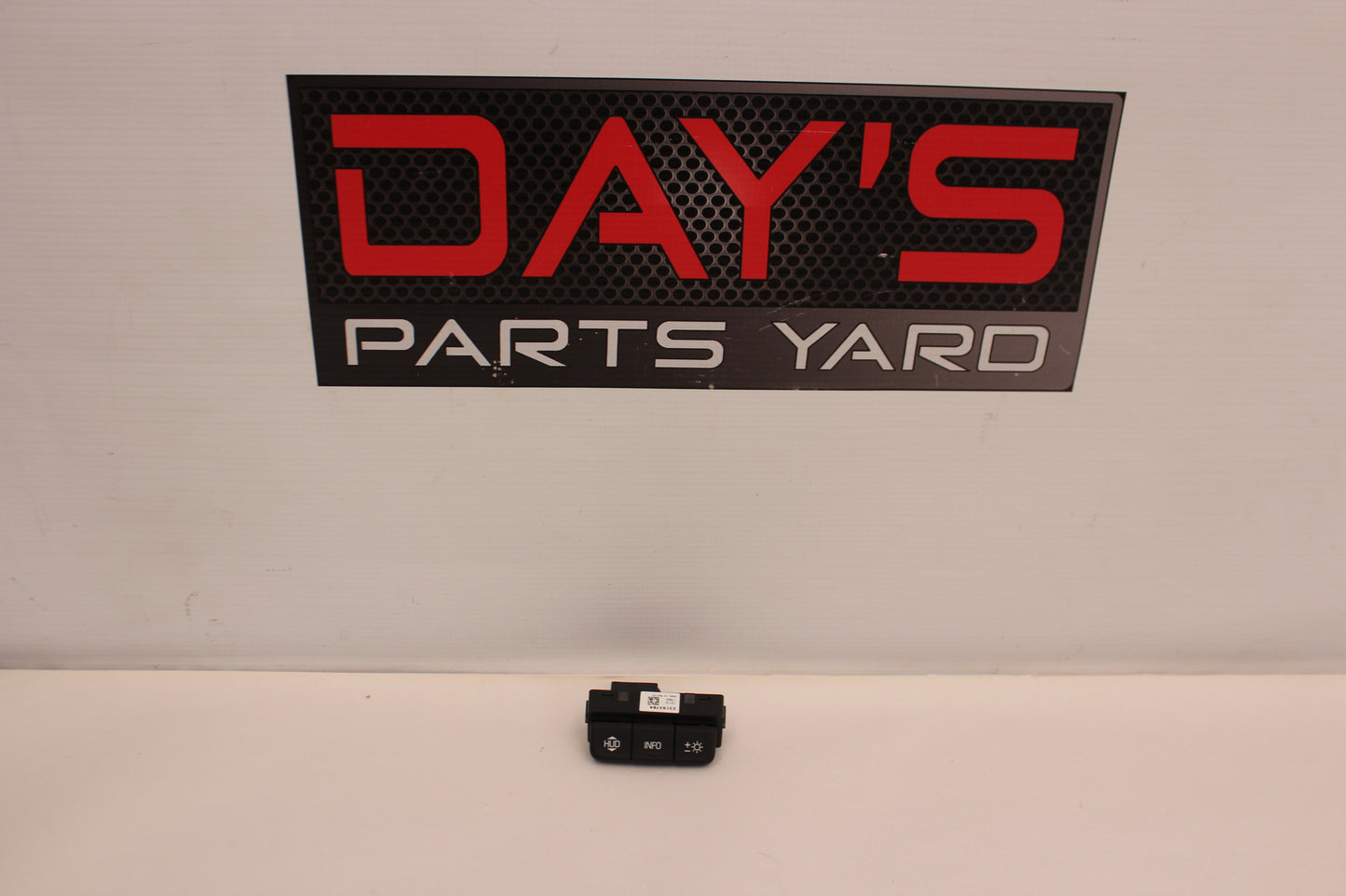 2018 Chevy Camaro SS Heads Up Display HUD Switch Button Control OEM