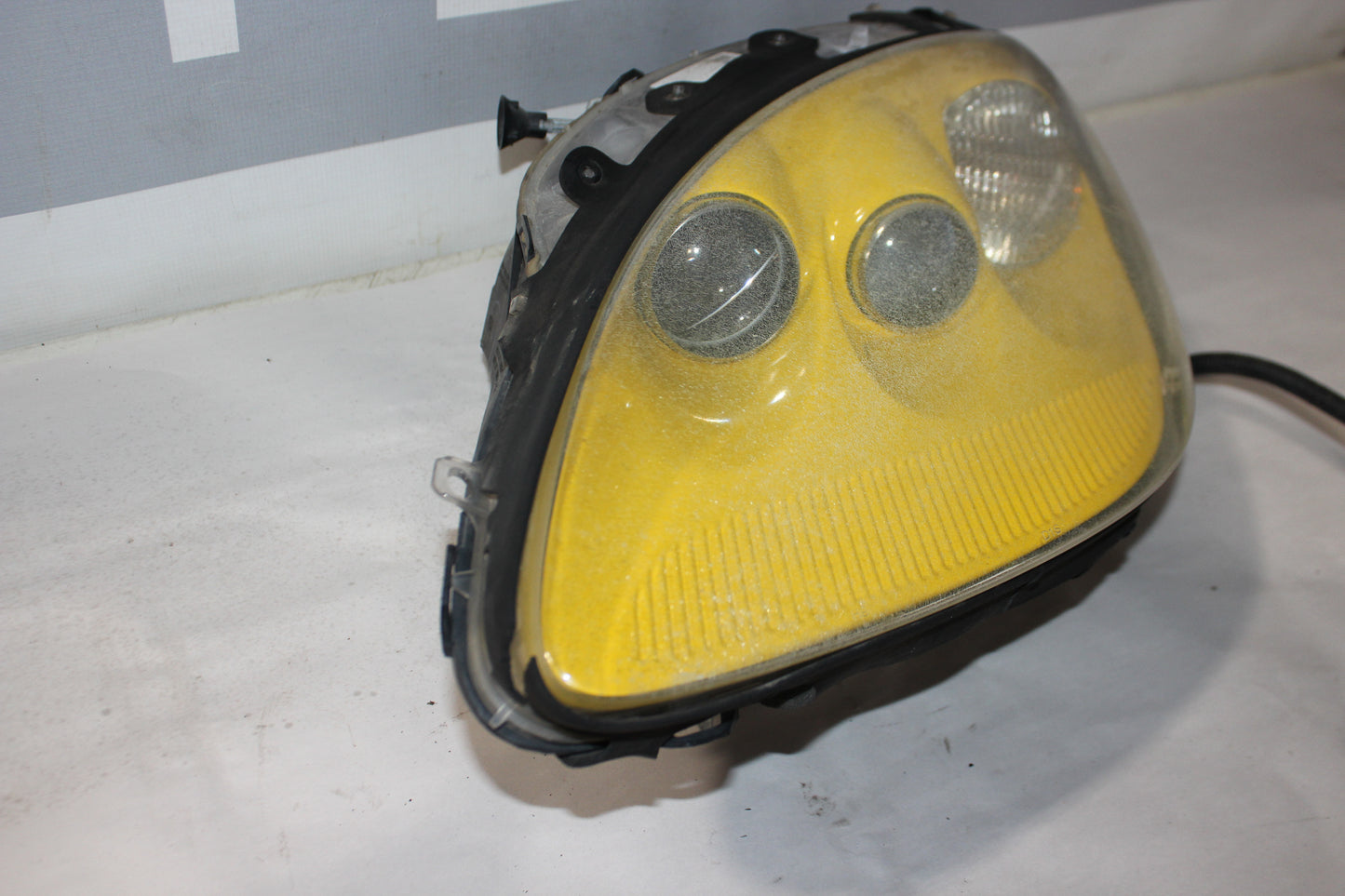 2007 Chevy Corvette C6 LH Driver Head Light Headlight Lamp OEM - Day's Parts Yard