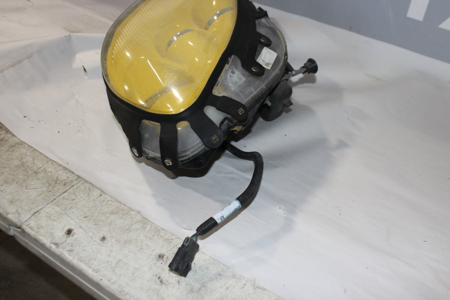 2007 Chevy Corvette C6 LH Driver Head Light Headlight Lamp OEM - Day's Parts Yard