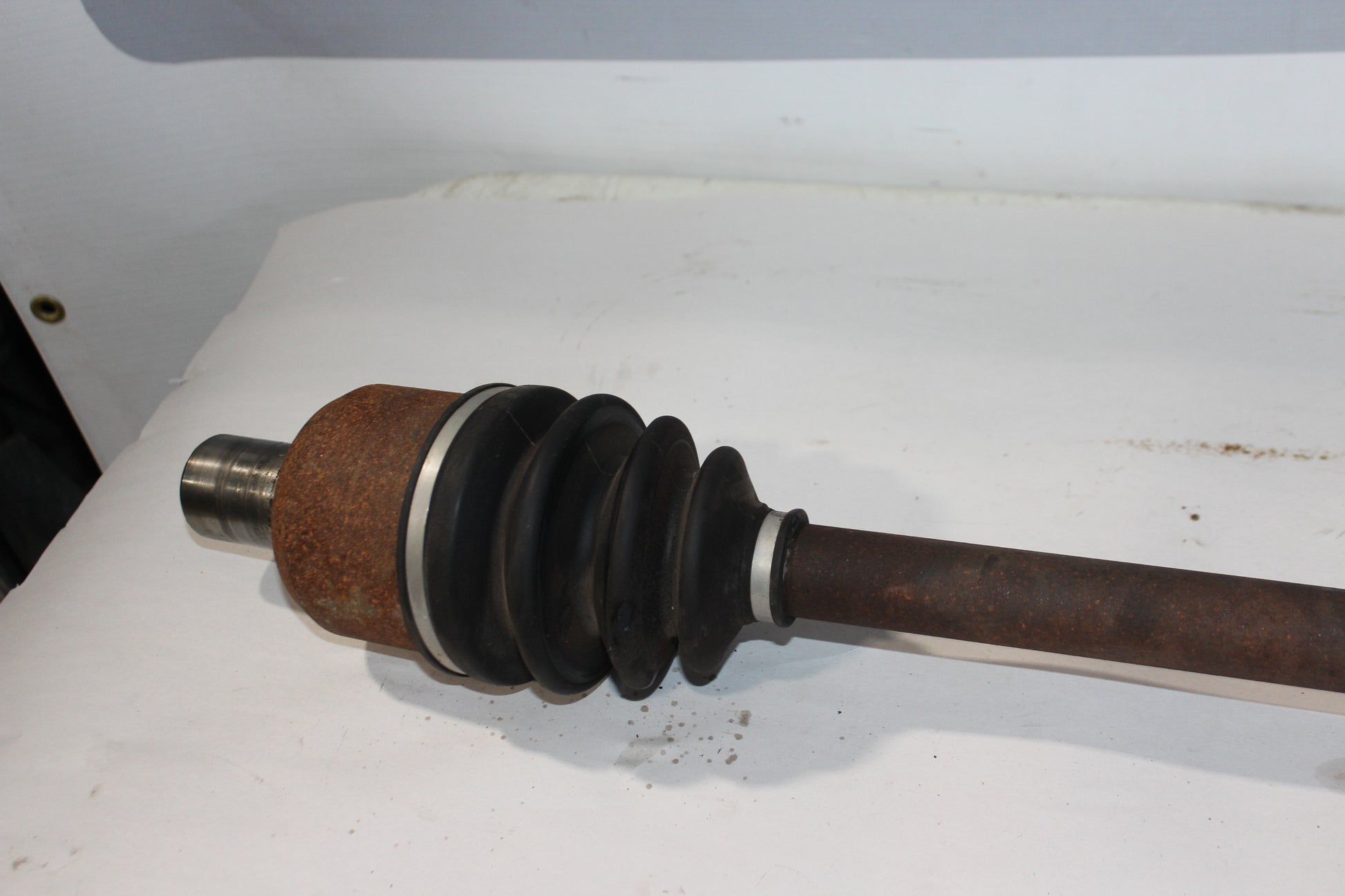 2007 Chevy Corvette C6 LH Driver CV Axle Shaft OEM - Day's Parts Yard