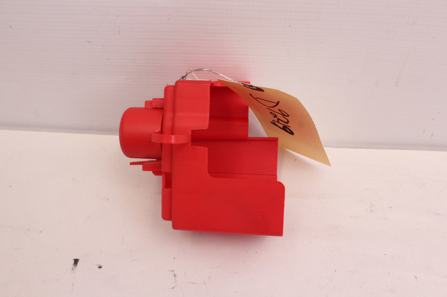 2015 Chevy SS Sedan Positive Battery Jump Start Cover 92458299 OEM