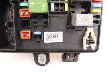 2015 Chevy SS Sedan Rear Fuse Box Relay 92276935 OEM