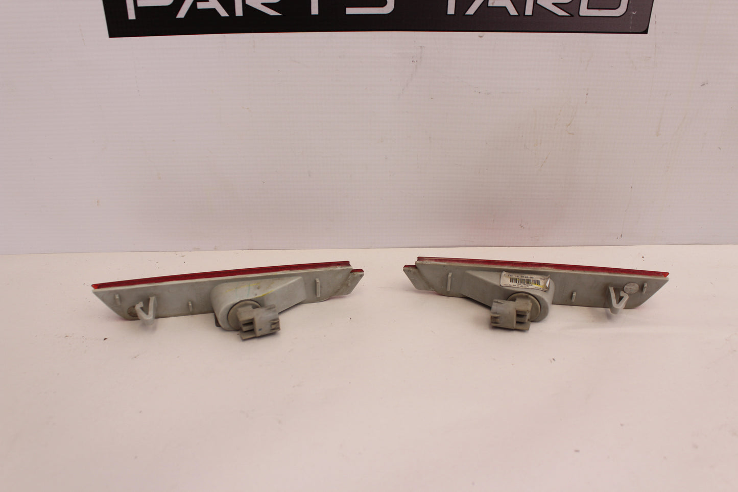 2010 Chevy Camaro SS RH & LH Rear Bumper Side  Marker Light 92195247 92195248 OEM