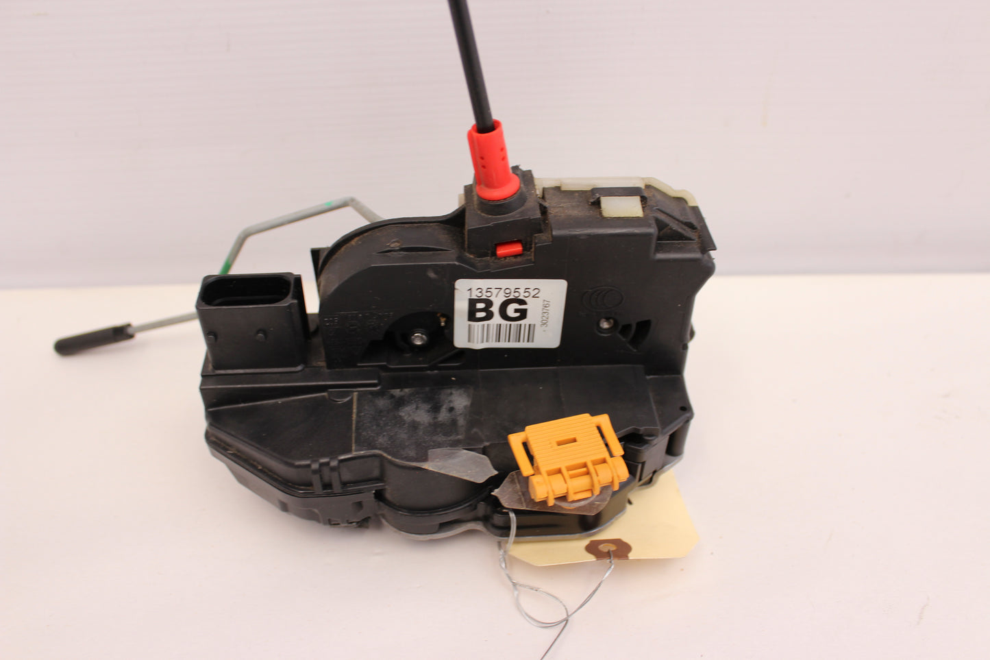 2014 Chevy SS Sedan Rear RH Passenger Door Lock Actuator 13579552 OEM