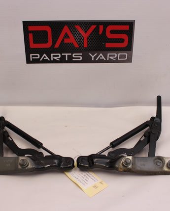 2014 Chevy SS Sedan Trunk Hinges Set 92270114 92270113 OEM