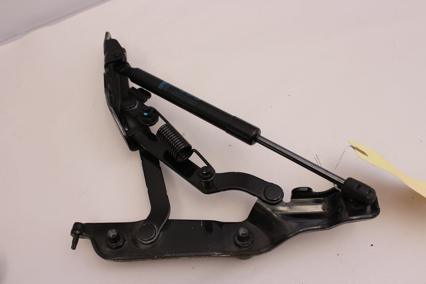 2014 Chevy SS Sedan Trunk Hinges Set 92270114 92270113 OEM