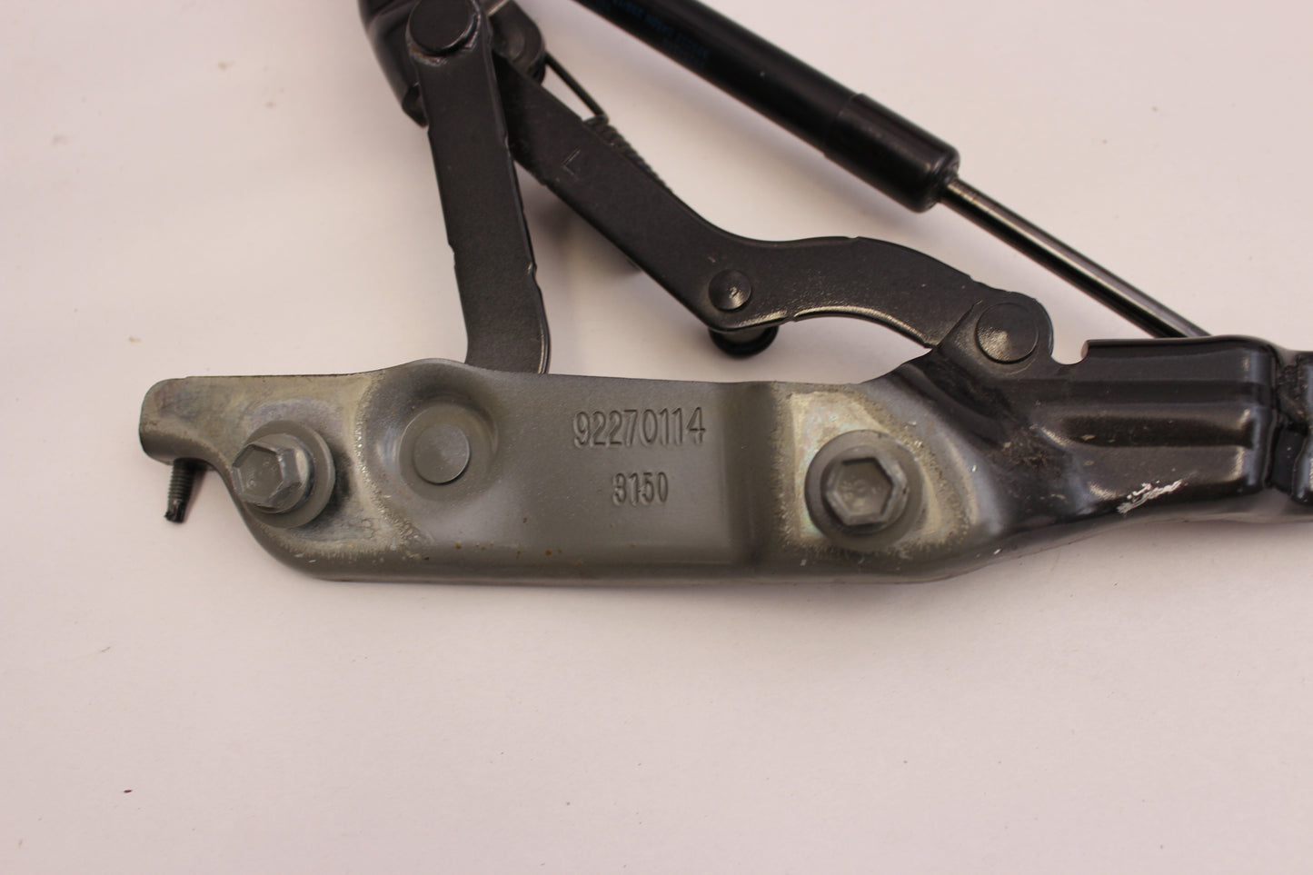 2014 Chevy SS Sedan Trunk Hinges Set 92270114 92270113 OEM
