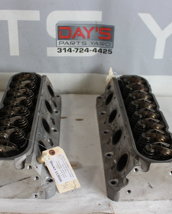 2015 Chevy SS Sedan Damaged 821 Cylinder Heads w/ Rockers OEM