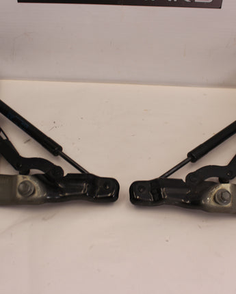 2014 Chevy SS Sedan RH & LH Trunk Hinges 92270113 92270114 OEM