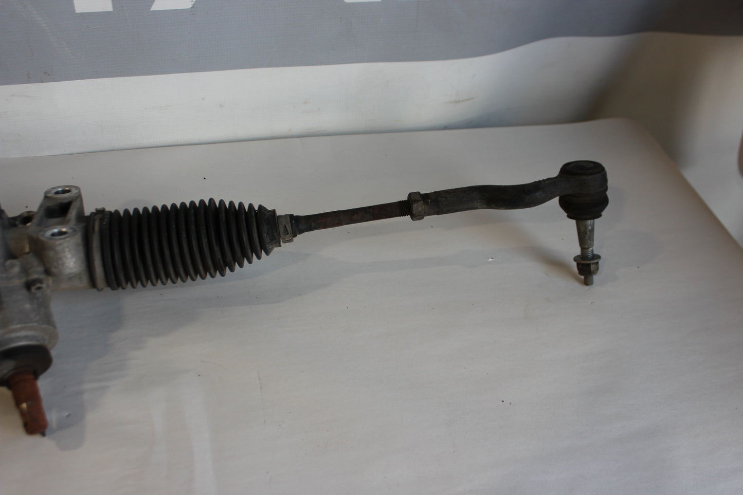 2014 Chevy SS Sedan Steering Rack and Pinion 92289255 OEM