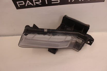 2018 Chevy Camaro SS RH Passenger Fog Light w/ Ballast OEM - Day's Parts Yard