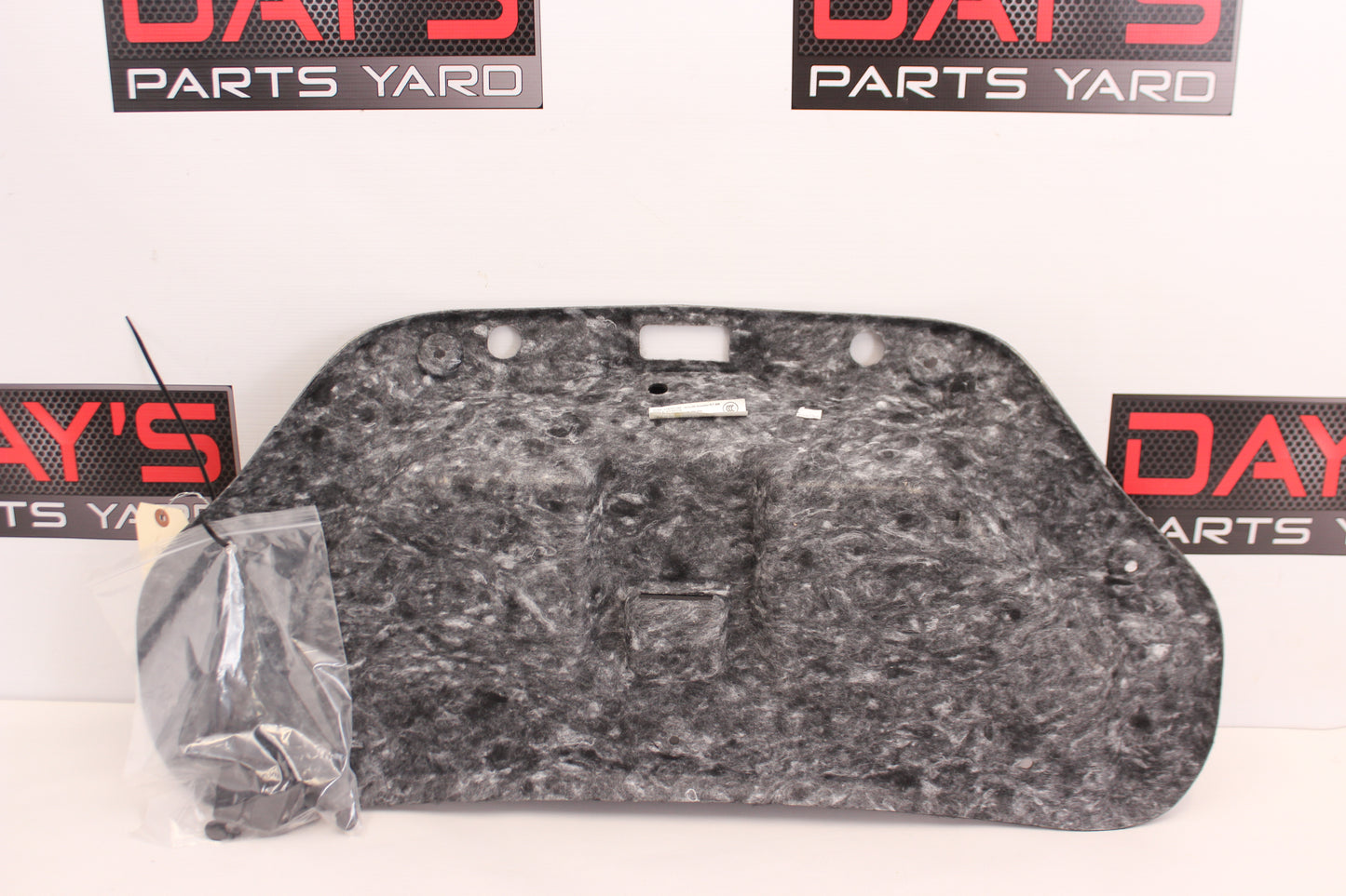 2020 Chevy Camaro 1LE Trunk Lid Liner 84046506 OEM