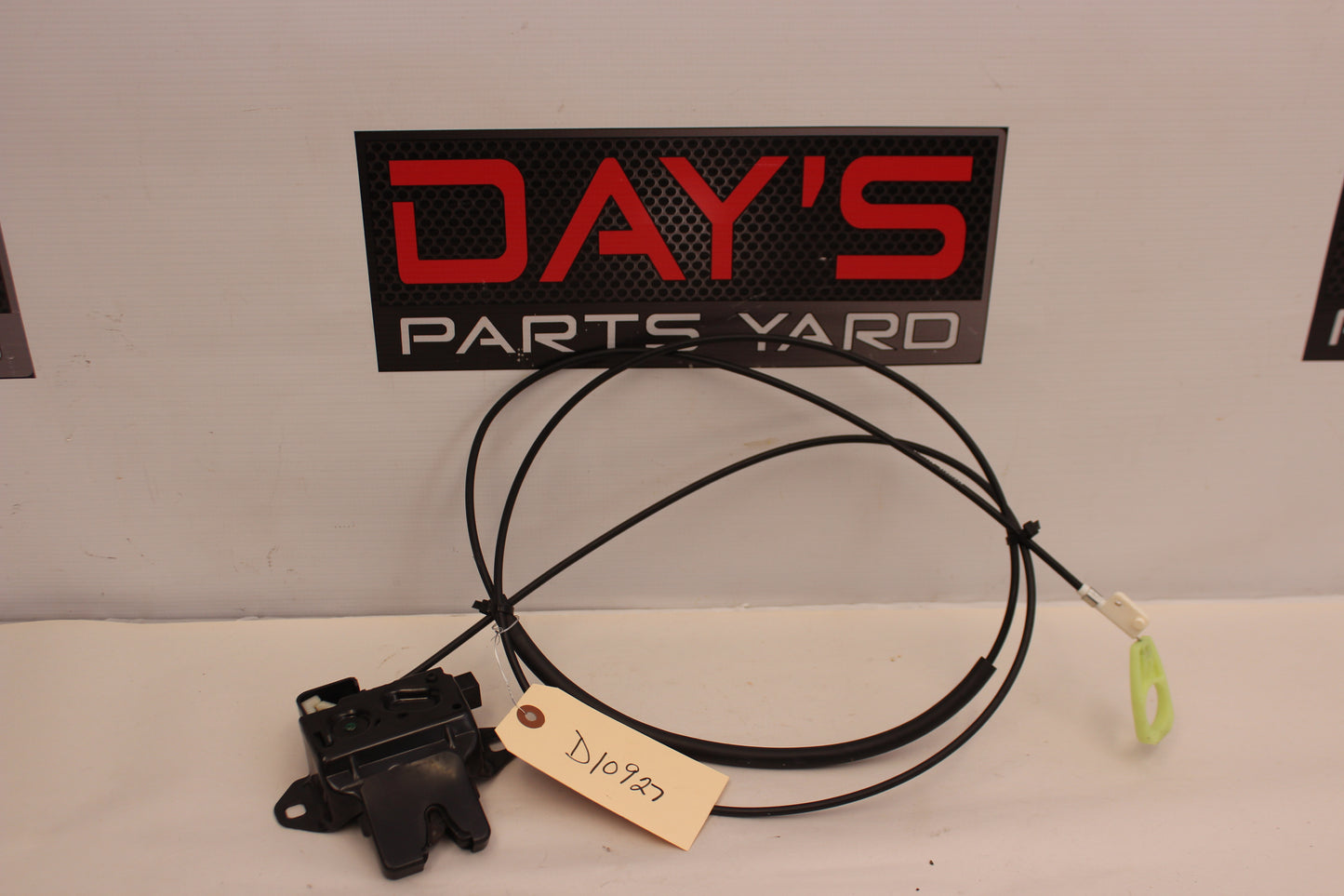 2015 Chevy SS Sedan Trunk Latch Actuator w/ Cable OEM