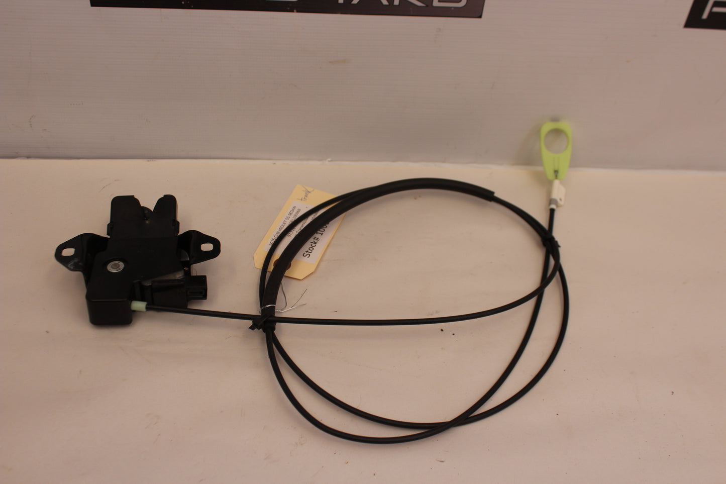 2015 Chevy SS Sedan Trunk Latch Actuator w/ Cable OEM