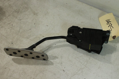 2006 Pontiac GTO Accelerator Gas Pedal 92188385 OEM - Day's Parts Yard