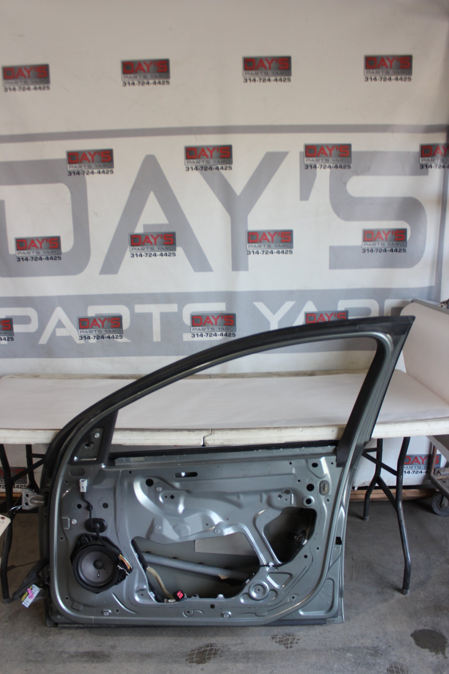 2015 Chevy SS Sedan Front RH Passenger Exterior Door OEM - Day's Parts Yard