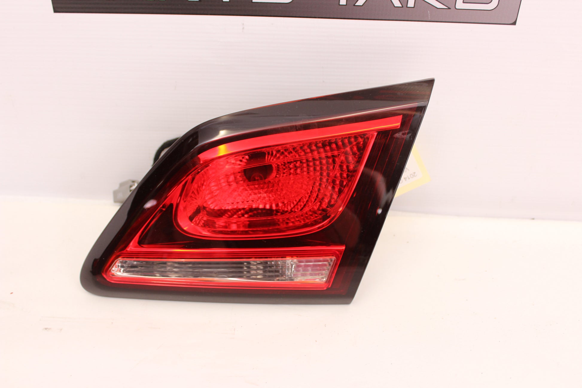 2014 Chevy SS Sedan RH Passenger Inner Tail Light Taillight 92270557 OEM - Day's Parts Yard