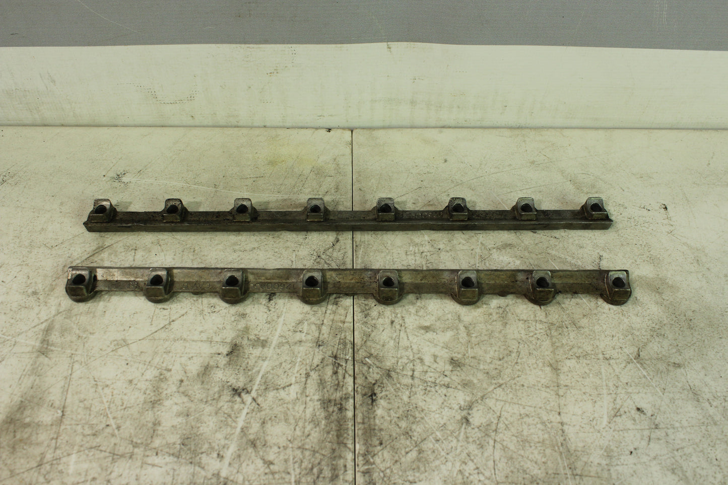 2015 Chevy SS Sedan Rocker Arms, Stands and Push Rods LS3 L76 L99 12600936 OEM