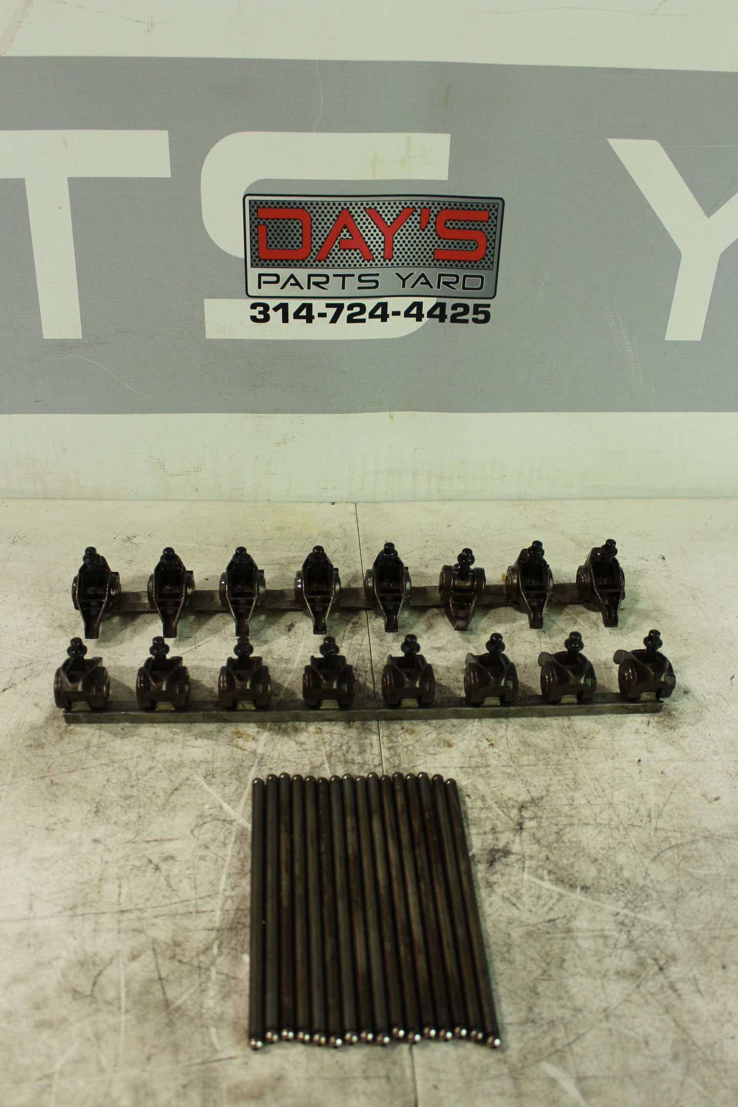 2015 Chevy SS Sedan Rocker Arms, Stands and Push Rods LS3 L76 L99 12600936 OEM